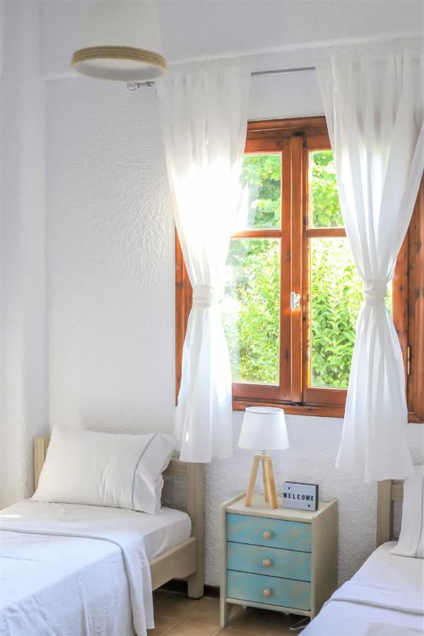 Beachfront Deluxe Apt. Pefkochori Luaran gambar