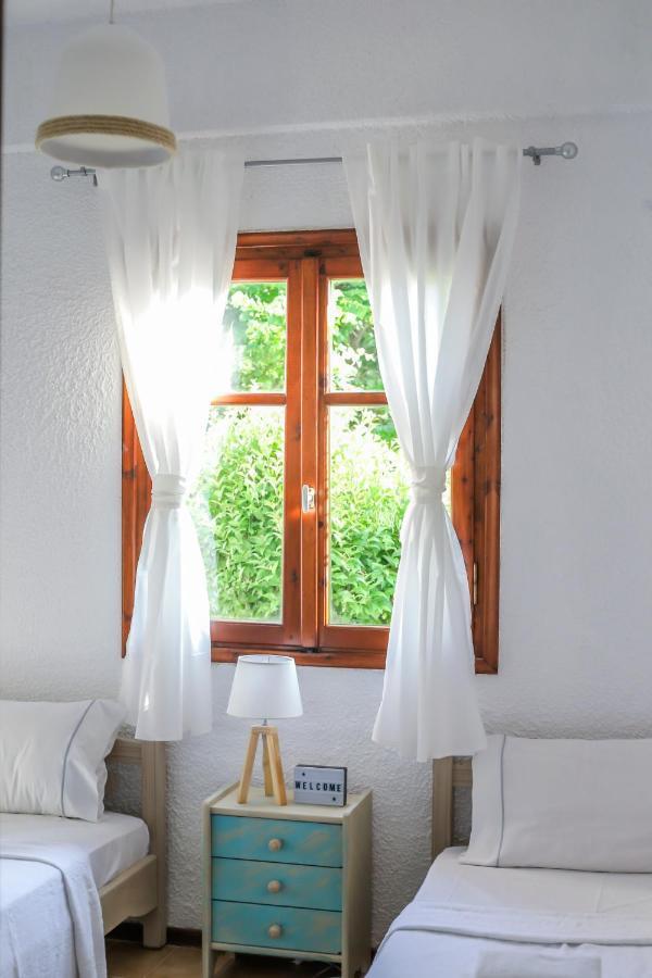 Beachfront Deluxe Apt. Pefkochori Luaran gambar
