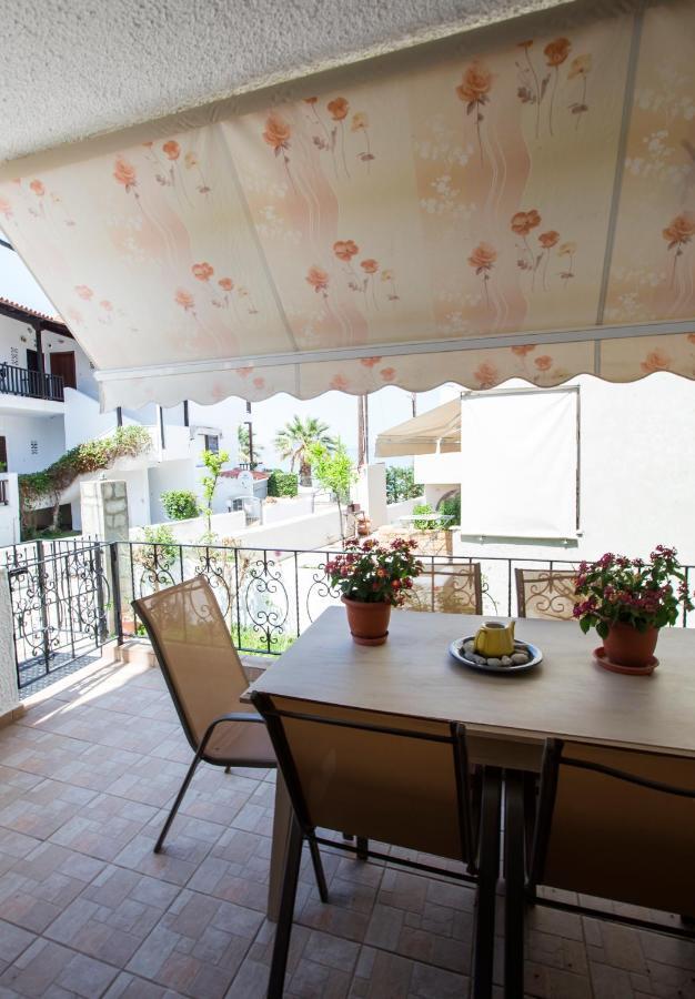 Beachfront Deluxe Apt. Pefkochori Luaran gambar